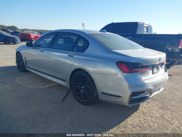 Photo 2 VIN: WBA7T2C01LGL18053 - BMW 740I 