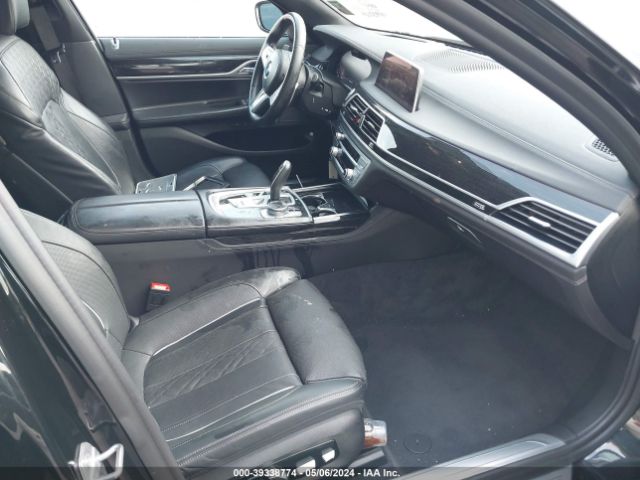 Photo 4 VIN: WBA7T2C02LGF96897 - BMW 740I 