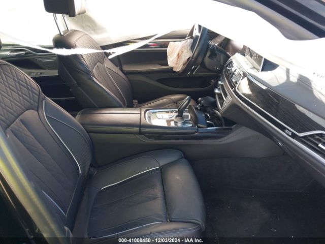 Photo 4 VIN: WBA7T2C03NCH05944 - BMW 740LI 