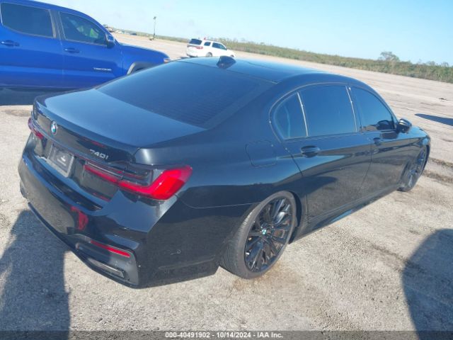 Photo 3 VIN: WBA7T2C03NCJ56923 - BMW 740LI 