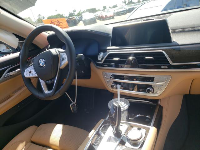 Photo 8 VIN: WBA7T2C04NCH36801 - BMW 740 I 