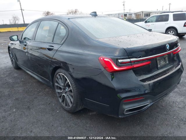 Photo 2 VIN: WBA7T2C05MCE60952 - BMW 740I 