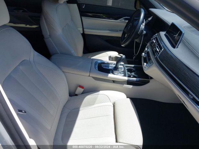 Photo 4 VIN: WBA7T2C06NCJ55393 - BMW 740LI 