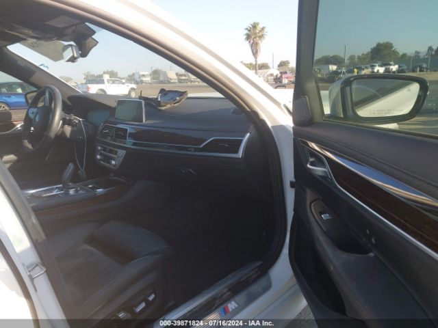 Photo 4 VIN: WBA7T2C09MCF23454 - BMW 740I 