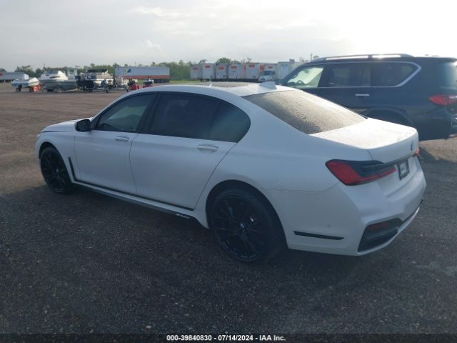 Photo 2 VIN: WBA7T2C0XLGL17323 - BMW 740I 