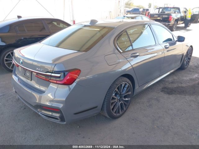 Photo 3 VIN: WBA7T2C0XNCJ65683 - BMW 740LI 