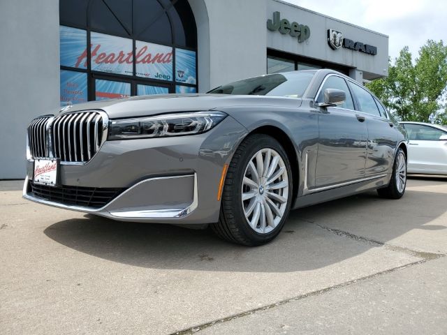 Photo 9 VIN: WBA7T4C02NCH67797 - BMW 7 SERIES 