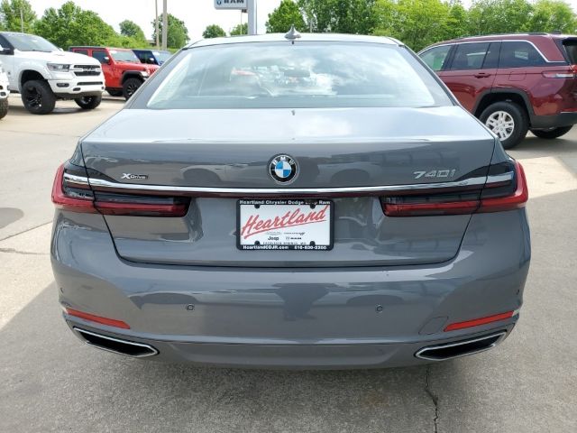 Photo 3 VIN: WBA7T4C02NCH67797 - BMW 7 SERIES 