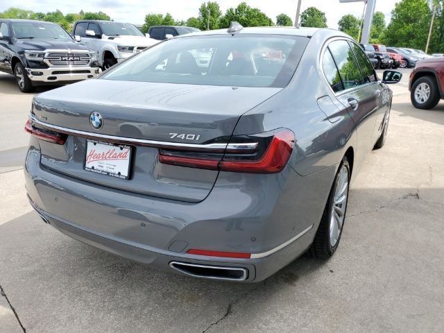 Photo 4 VIN: WBA7T4C02NCH67797 - BMW 7 SERIES 