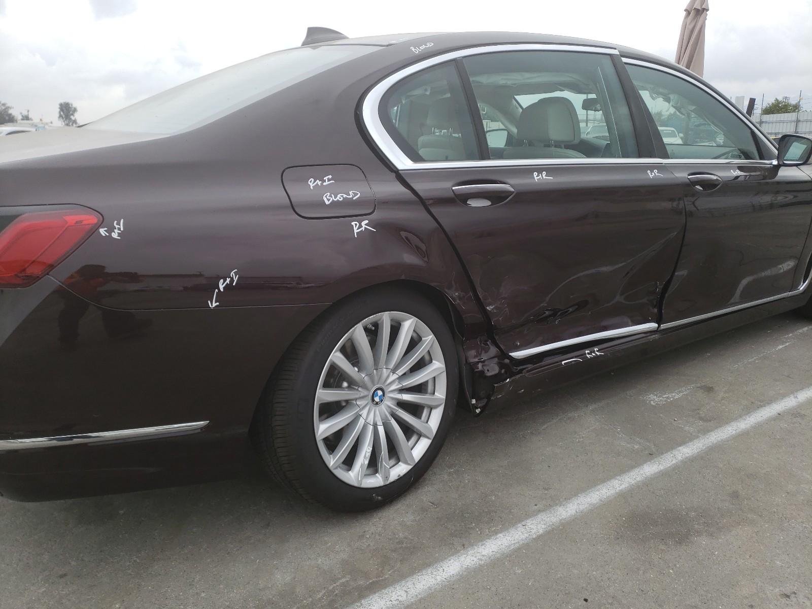 Photo 8 VIN: WBA7T4C06LGG62783 - BMW 740 