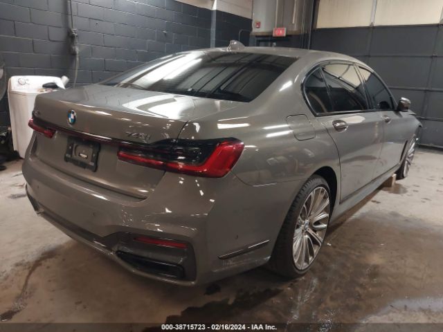 Photo 3 VIN: WBA7T4C09NCJ95964 - BMW 740I 