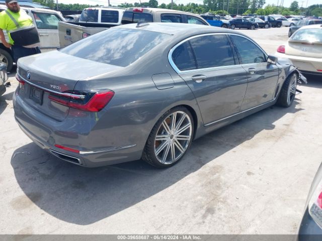 Photo 3 VIN: WBA7U2C00LGM27570 - BMW 750I 