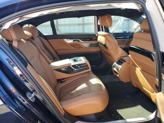 Photo 9 VIN: WBA7U2C01NCJ14697 - BMW 7 SERIES 