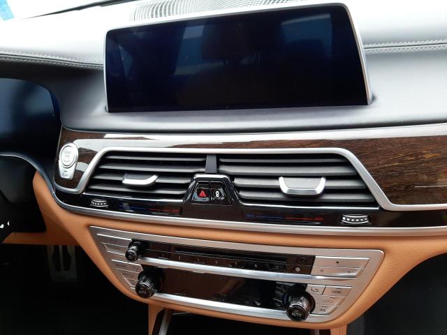 Photo 8 VIN: WBA7U2C02LBM62219 - BMW 750 XI 