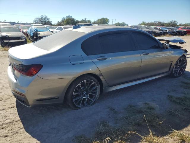 Photo 2 VIN: WBA7U2C03LGJ59954 - BMW 750 XI 