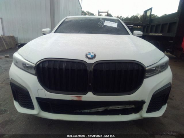 Photo 5 VIN: WBA7U2C03NCH40559 - BMW 750I 