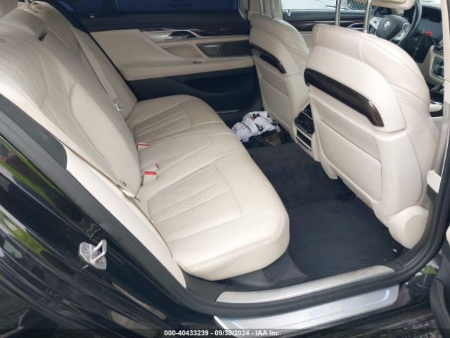 Photo 7 VIN: WBA7U2C05LGM27743 - BMW 750I 