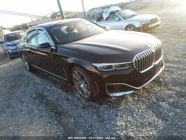 Photo 0 VIN: WBA7U2C08NCH05838 - BMW 750 