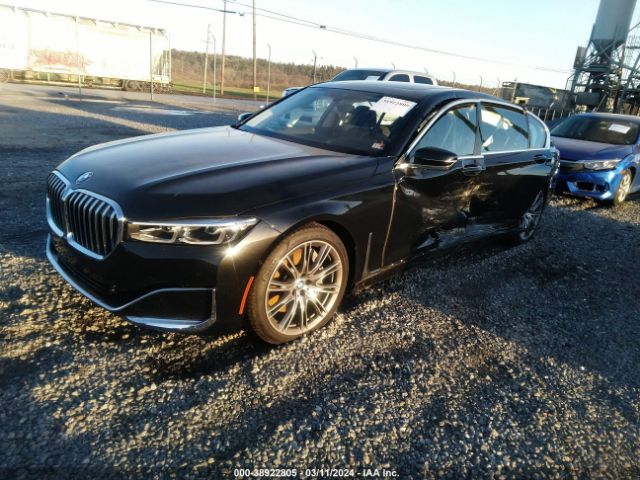 Photo 1 VIN: WBA7U2C08NCH05838 - BMW 750 