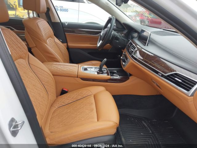 Photo 4 VIN: WBA7U2C0XNCJ29134 - BMW 750LI 