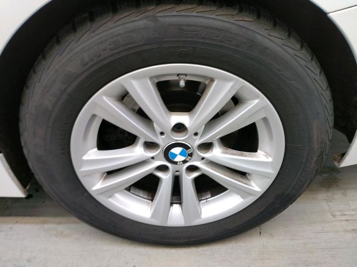 Photo 14 VIN: WBA8A11010K670601 - BMW 320 