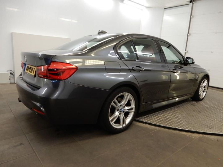 Photo 2 VIN: WBA8A11030K674262 - BMW 3 SERIE SEDAN 