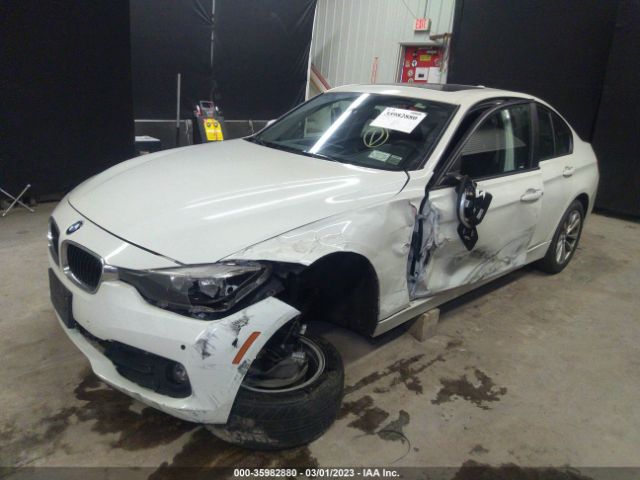 Photo 1 VIN: WBA8A3C31HA067085 - BMW 320I 