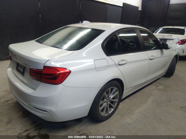 Photo 3 VIN: WBA8A3C31HA067085 - BMW 320I 