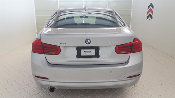 Photo 37 VIN: WBA8A3C36HK692821 - BMW 320I 