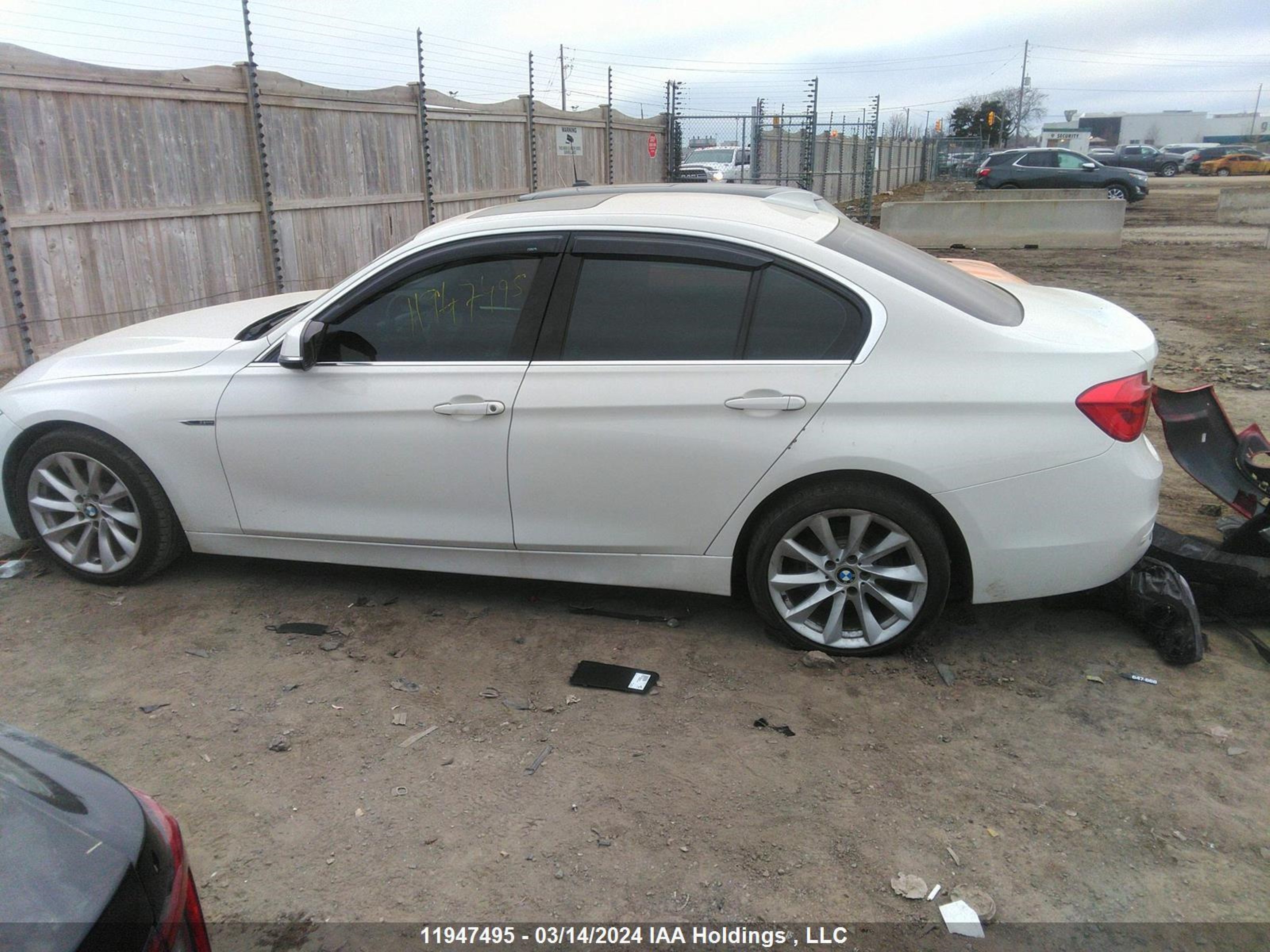 Photo 13 VIN: WBA8A3C37HA066765 - BMW 3ER 