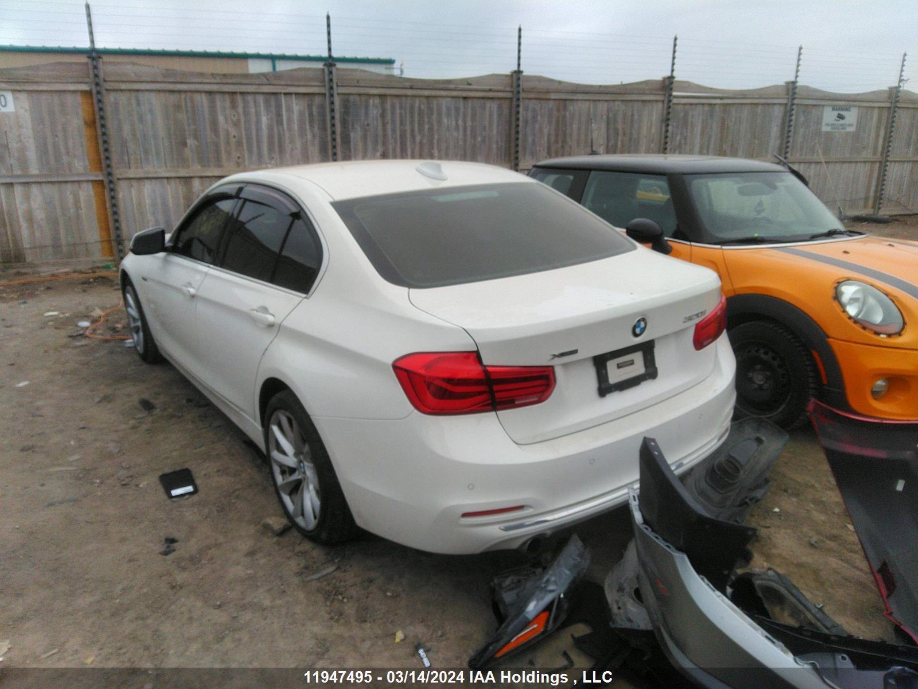 Photo 2 VIN: WBA8A3C37HA066765 - BMW 3ER 