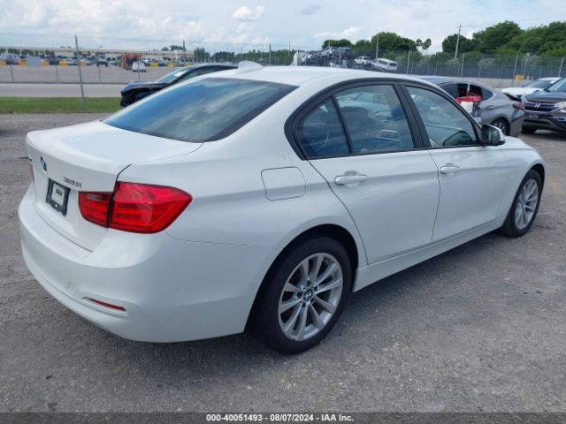 Photo 3 VIN: WBA8A3C50JA489694 - BMW 320I 