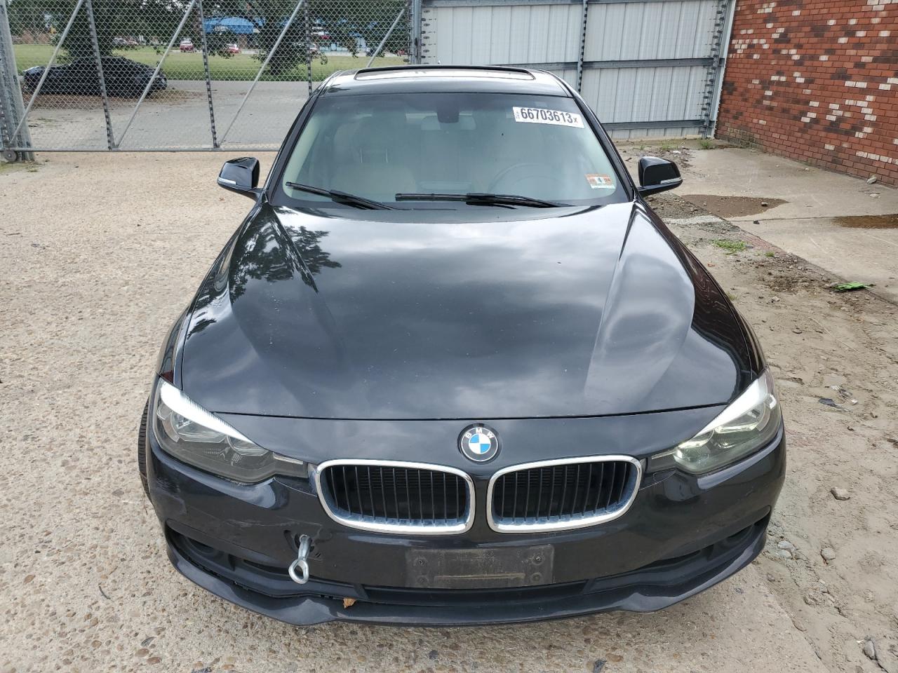 Photo 4 VIN: WBA8A3C53GK690556 - BMW 320I 