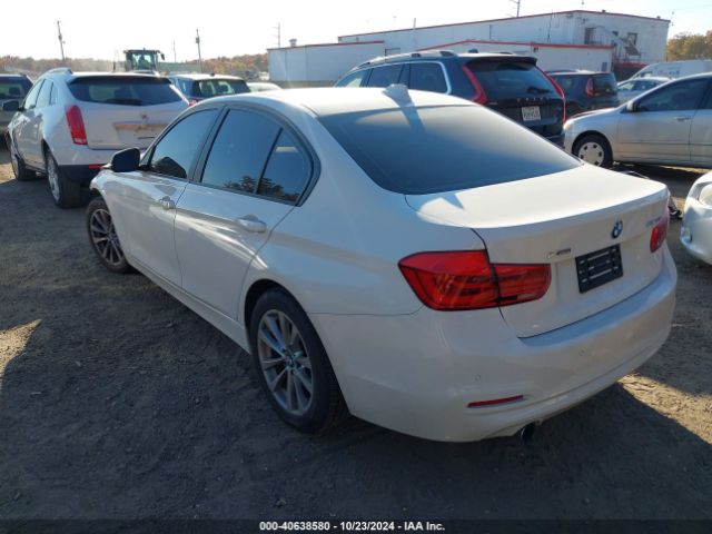 Photo 2 VIN: WBA8A3C54GK689769 - BMW 320I 