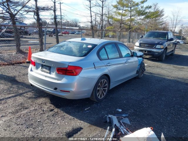 Photo 3 VIN: WBA8A3C54JA492372 - BMW 320I 