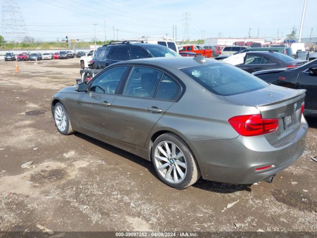 Photo 2 VIN: WBA8A3C55GK551240 - BMW 320 