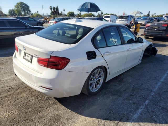 Photo 2 VIN: WBA8A3C55GK689893 - BMW 320 XI 