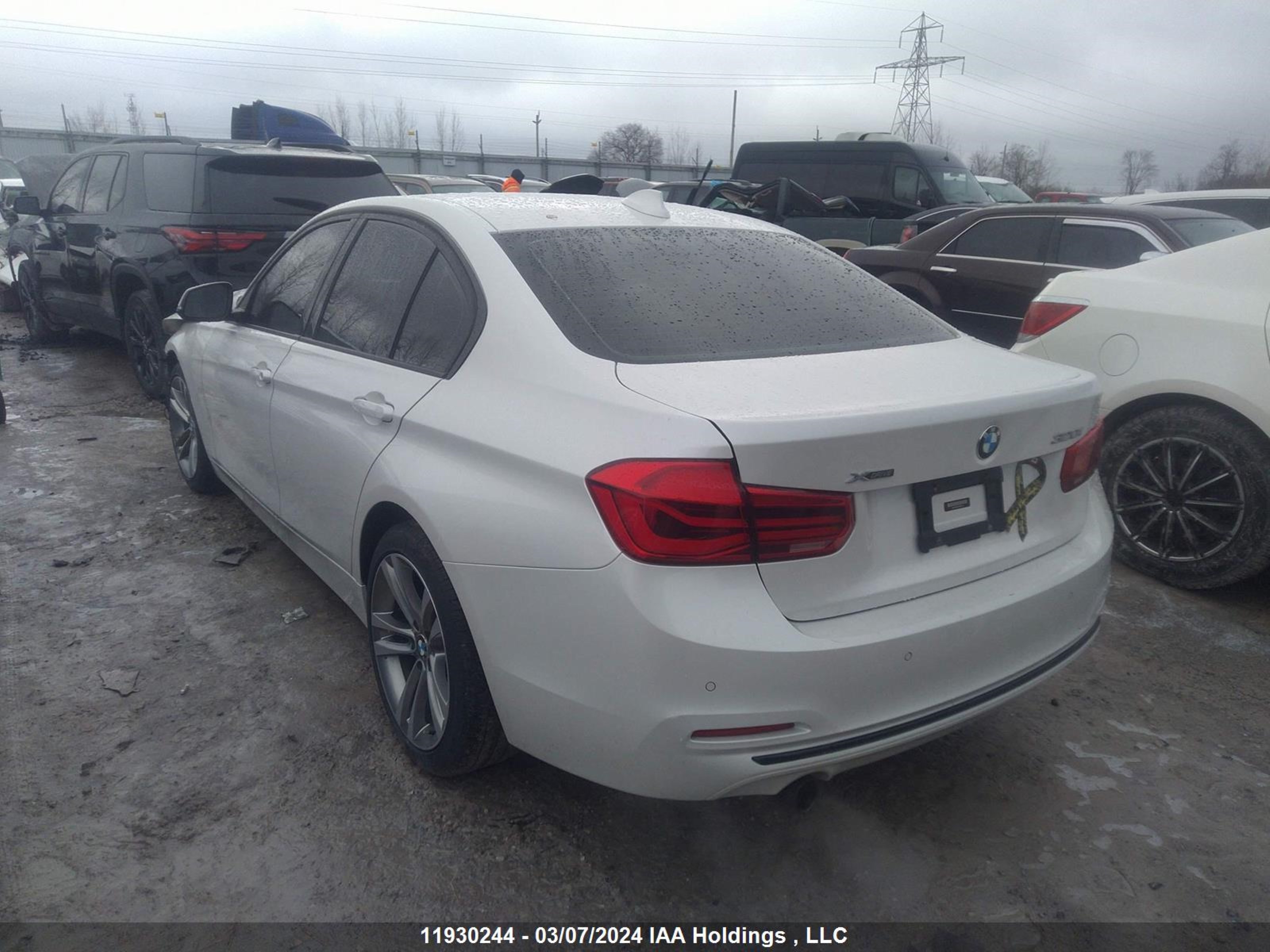 Photo 2 VIN: WBA8A3C55GK690378 - BMW 3ER 