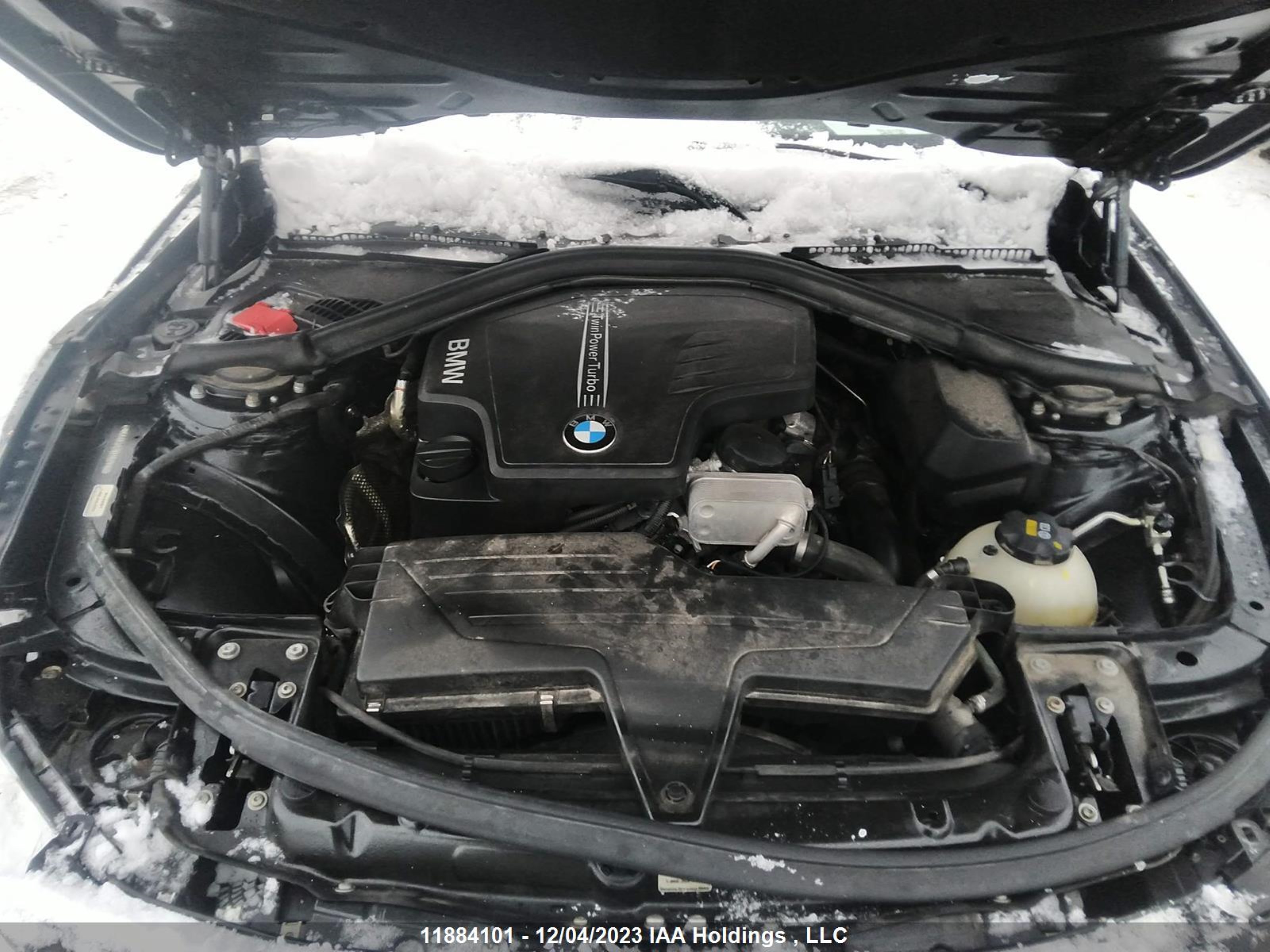 Photo 9 VIN: WBA8A3C57GK552146 - BMW 3ER 