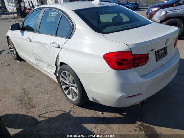 Photo 2 VIN: WBA8A3C57JA357838 - BMW 320I 