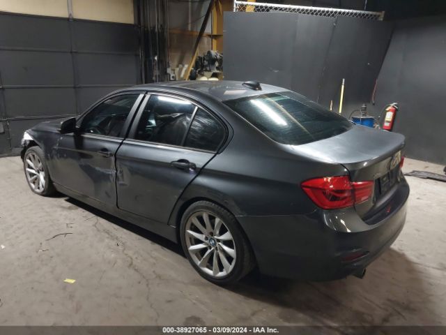 Photo 2 VIN: WBA8A3C57JA486937 - BMW 320I 