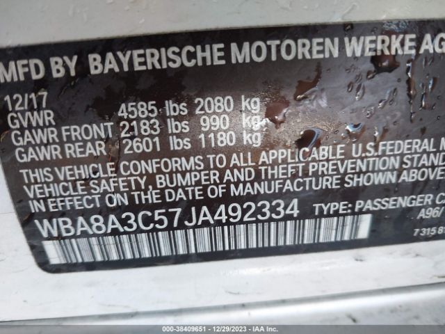 Photo 8 VIN: WBA8A3C57JA492334 - BMW 320I 