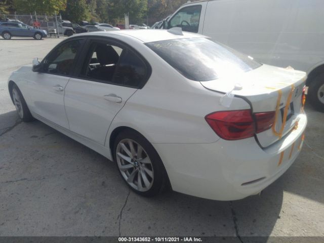 Photo 2 VIN: WBA8A3C57JA505874 - BMW 3 