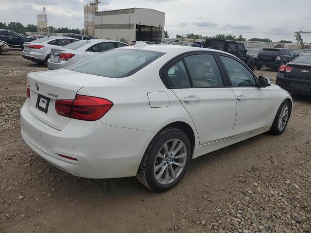 Photo 2 VIN: WBA8A3C58JA499776 - BMW 3 SERIES 