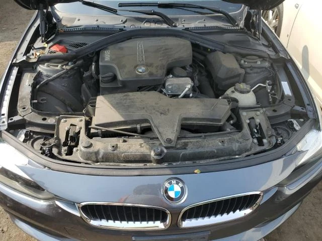 Photo 10 VIN: WBA8A3C59GK551614 - BMW 320 XI 