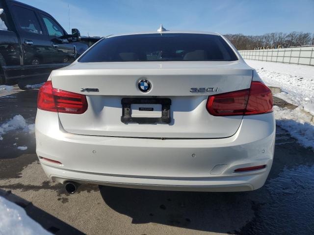 Photo 5 VIN: WBA8A3C59GK689590 - BMW 3 SERIES 