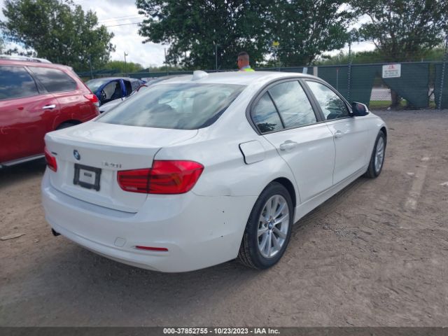 Photo 3 VIN: WBA8A3C5XJA494465 - BMW 320I 