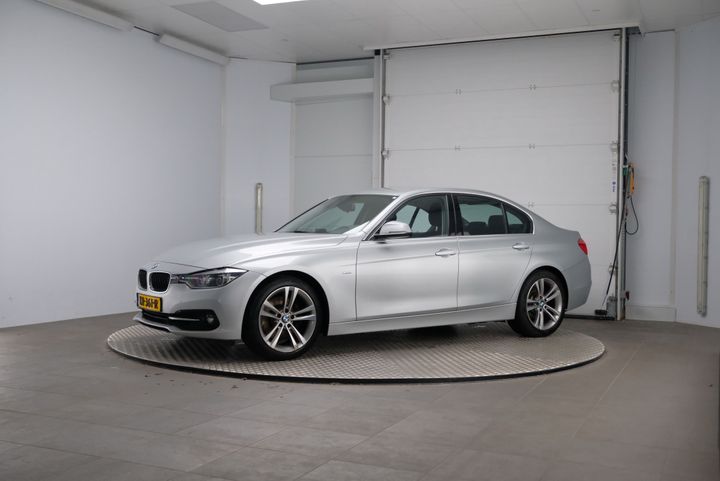 Photo 1 VIN: WBA8A71010K379342 - BMW 3 SERIE SEDAN 