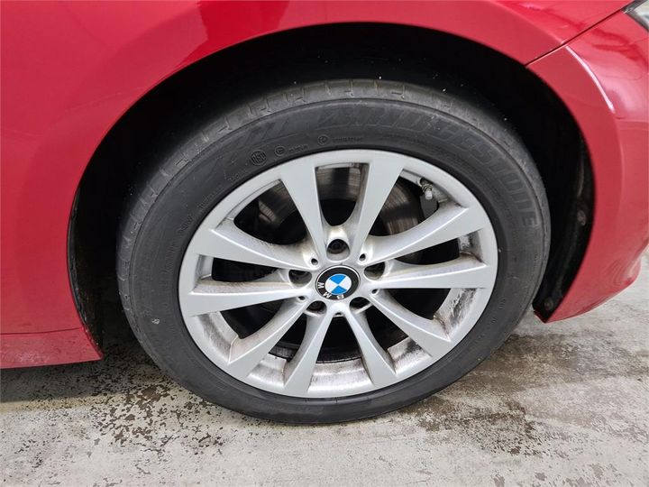 Photo 13 VIN: WBA8A71020K743221 - BMW 330 