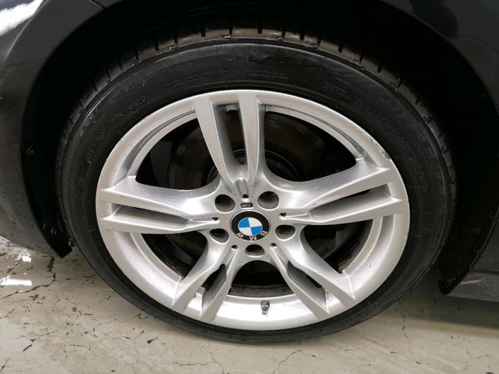 Photo 12 VIN: WBA8A71080K379225 - BMW 330 